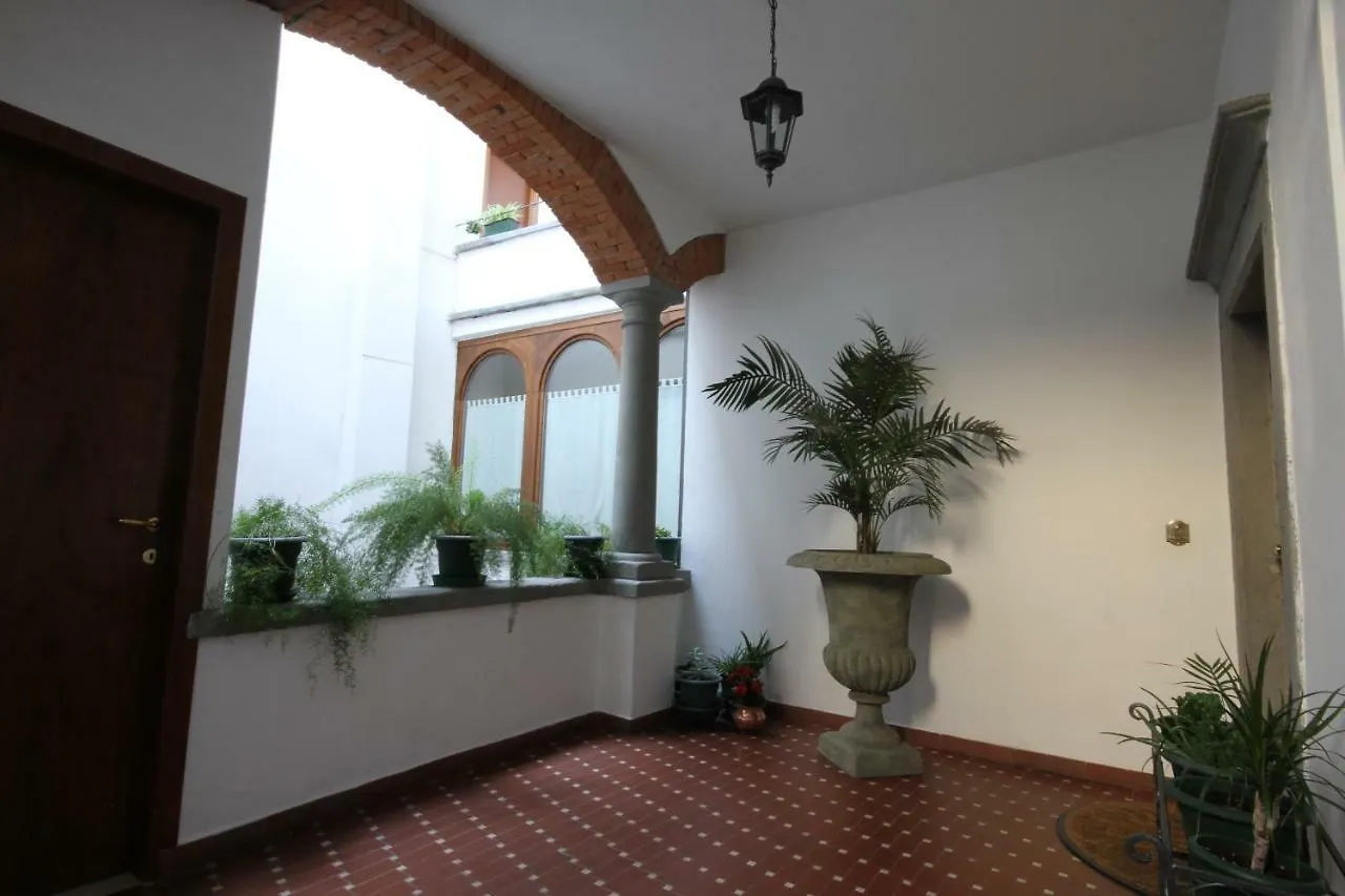 Appartamenti Al Rizzo Dei Santi Lovere Appartement